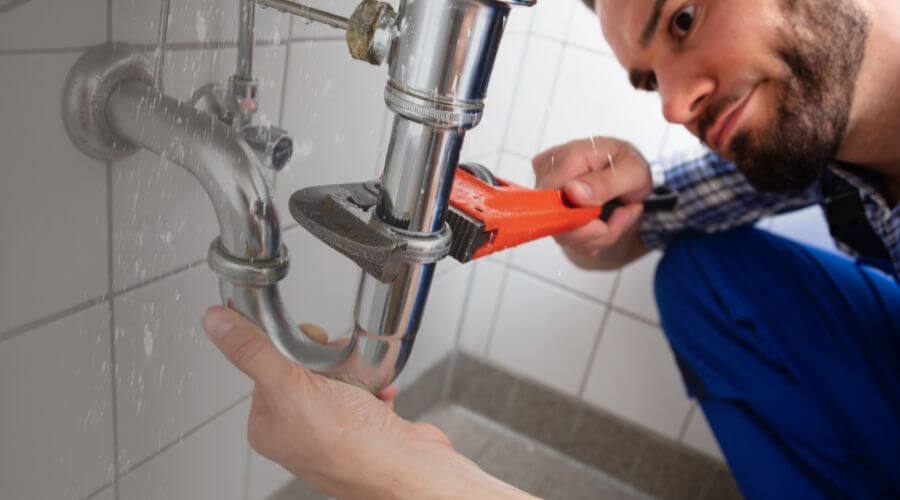 Professional same day plumber services in Ambia, IN